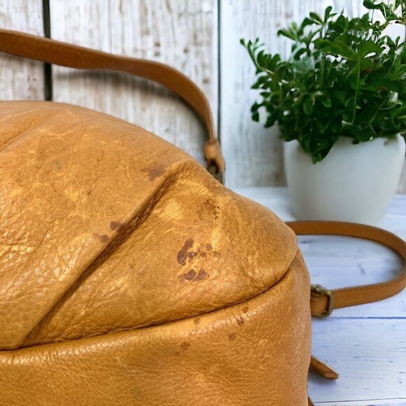 Margot Adelle Convertible Hobo Bag Light Brown Soft Genuine Leather 14"W x 12"H - Picture 11 of 12